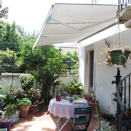 Maison Beausoleil Oda ve Kahvaltı *